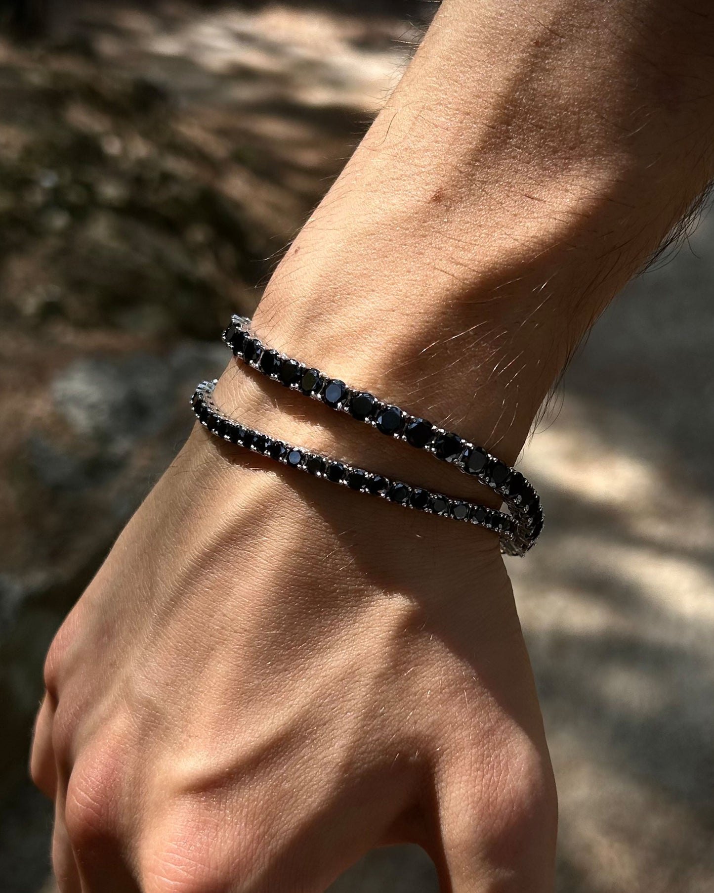 Siyah Su Yolu Tenis Bileklik – Rodyum Kaplama 925 Ayar Gümüş