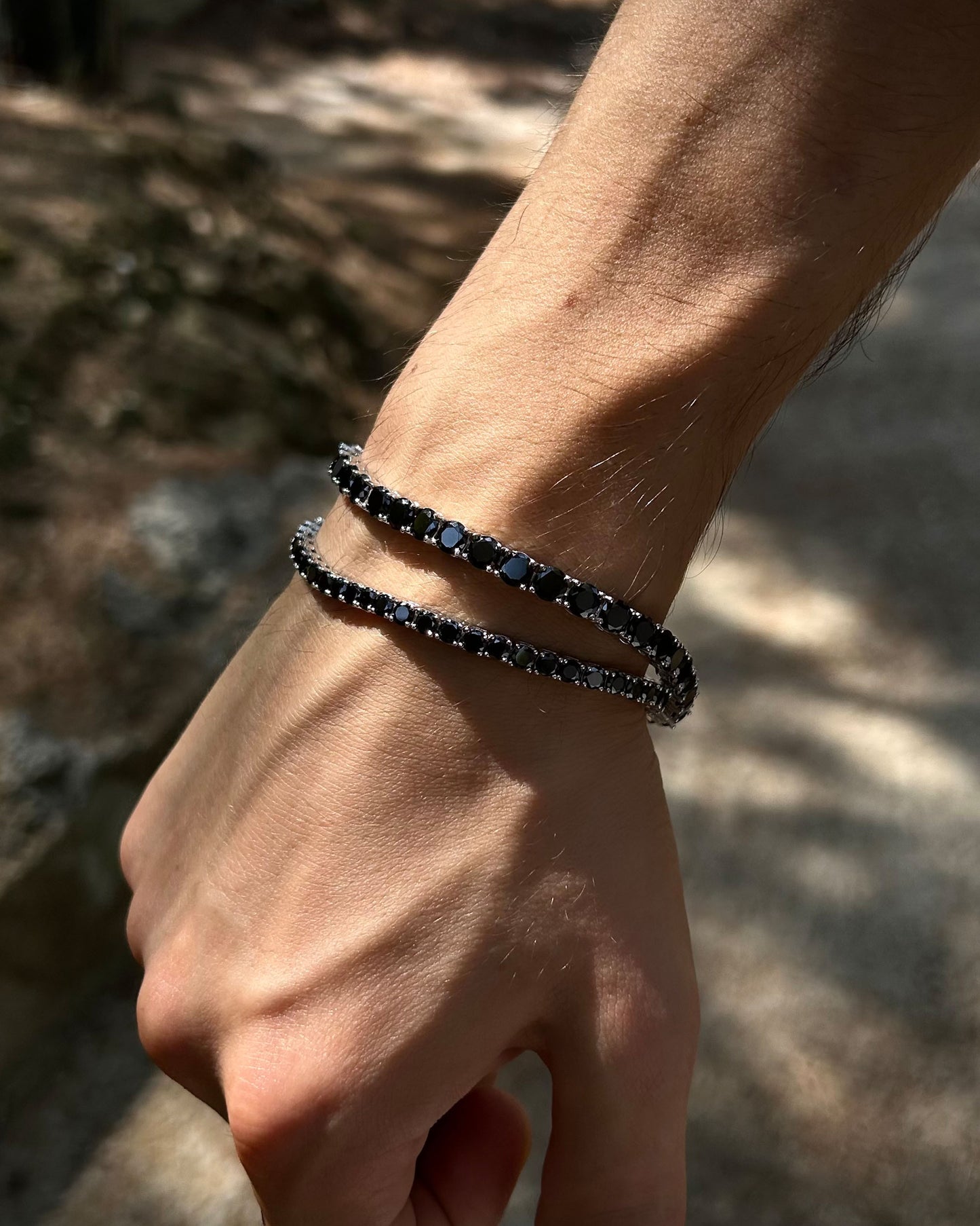 Siyah Su Yolu Tenis Bileklik – Rodyum Kaplama 925 Ayar Gümüş