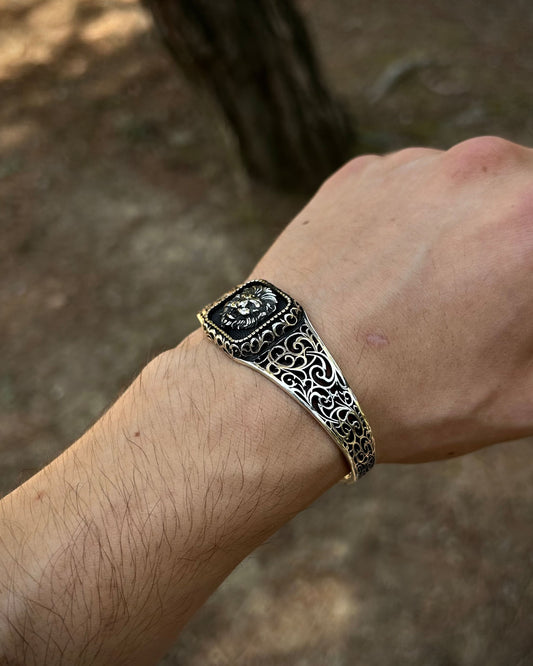 Yaşlı Aslan Bilezik - Ayarlanabilir 925 Ayar Gümüş-Osiris Jewelry