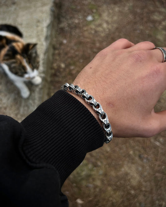 İşlemeli Oval Link Zincir Bileklik – 925 Ayar Gümüş-Osiris Jewelry