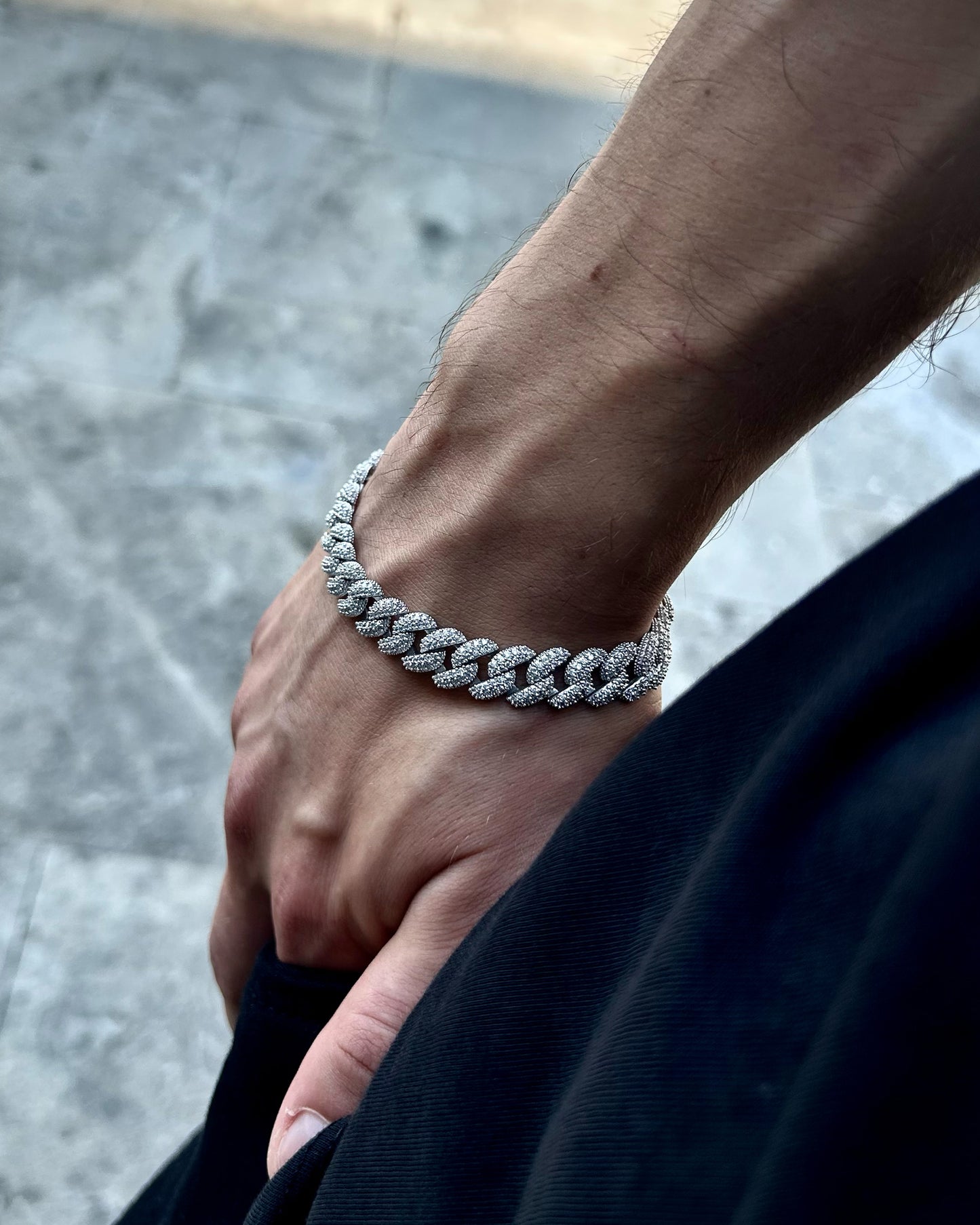 Iced Out Cuban Zincir Bileklik – 925 Ayar Gümüş Rodyum Kaplama