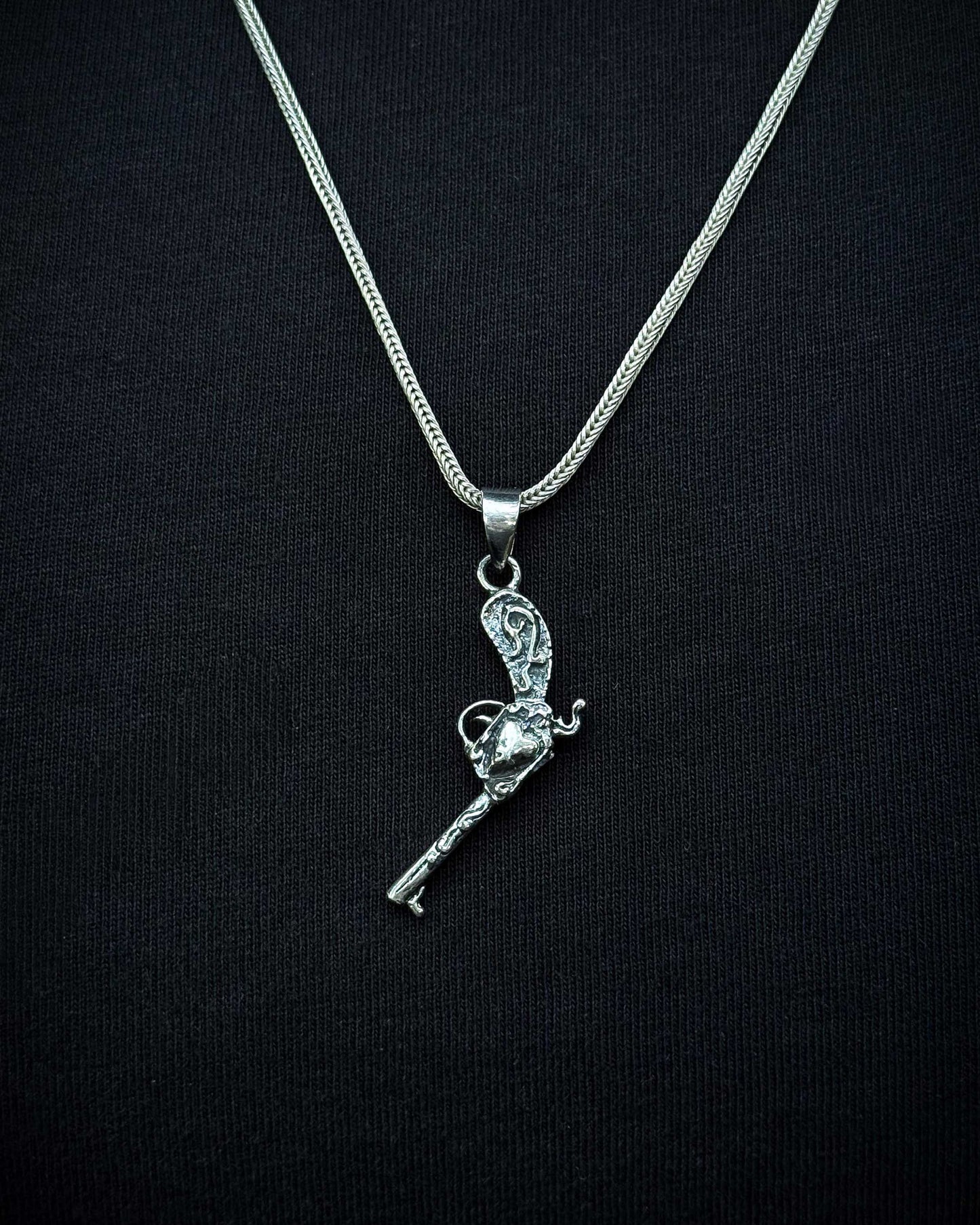 Altıpatlar Tabanca Kolye – 925 Ayar Gümüş