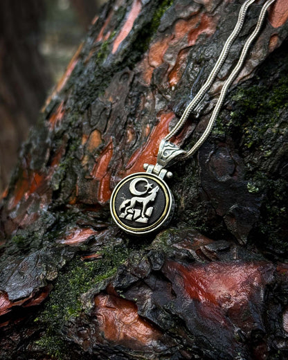 Ay Yıldız ve Bozkurt Kolye (Döner Mekanizmalı) – 925 Ayar Gümüş