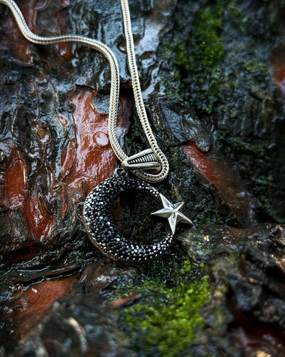 Siyah Taşlı Ay Yıldız Kolye - 925 Ayar Gümüş