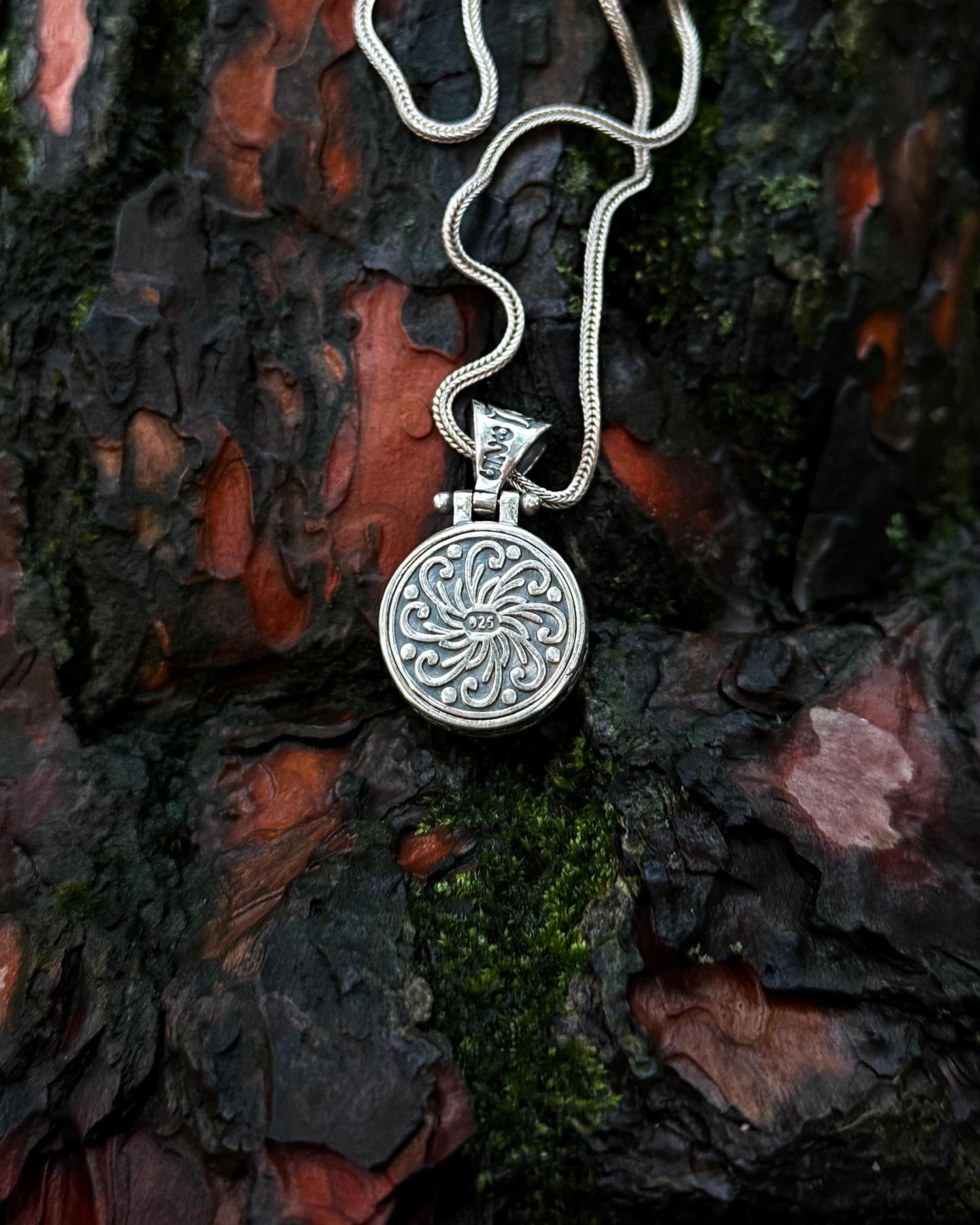 Döner Mekanizmalı Süleyman Mührü Kolye – 925 Ayar Gümüş