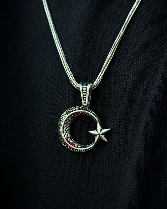 Kırmızı Taşlı Minimal Ay Yıldız Kolye – 925 Ayar Gümüş – Alternatif Görünüm 1