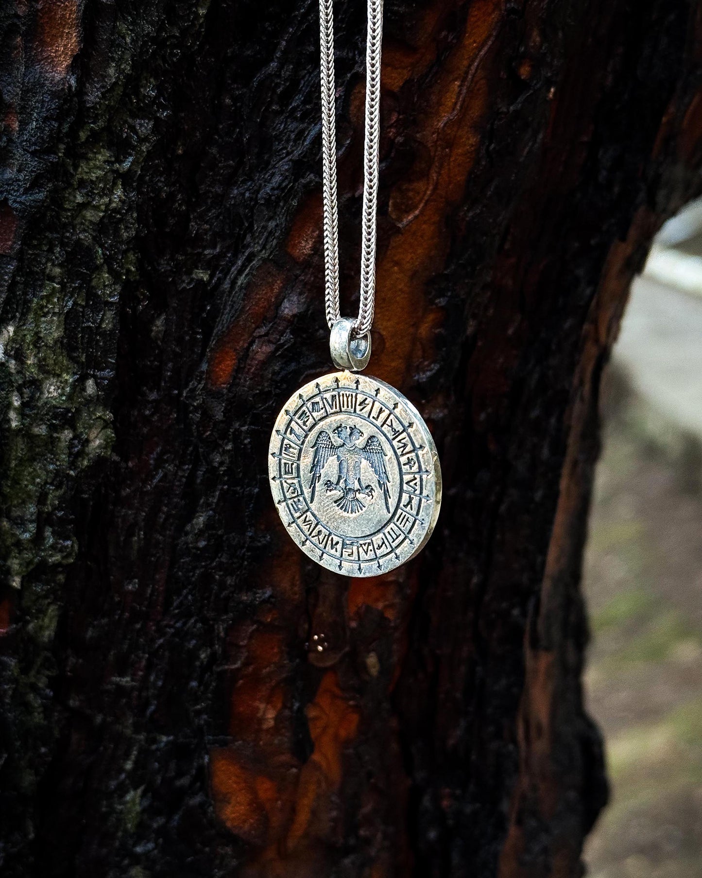 Selçuklu Kartalı ve Oğuz Boyları Kazıma Kolye – 925 Ayar Gümüş