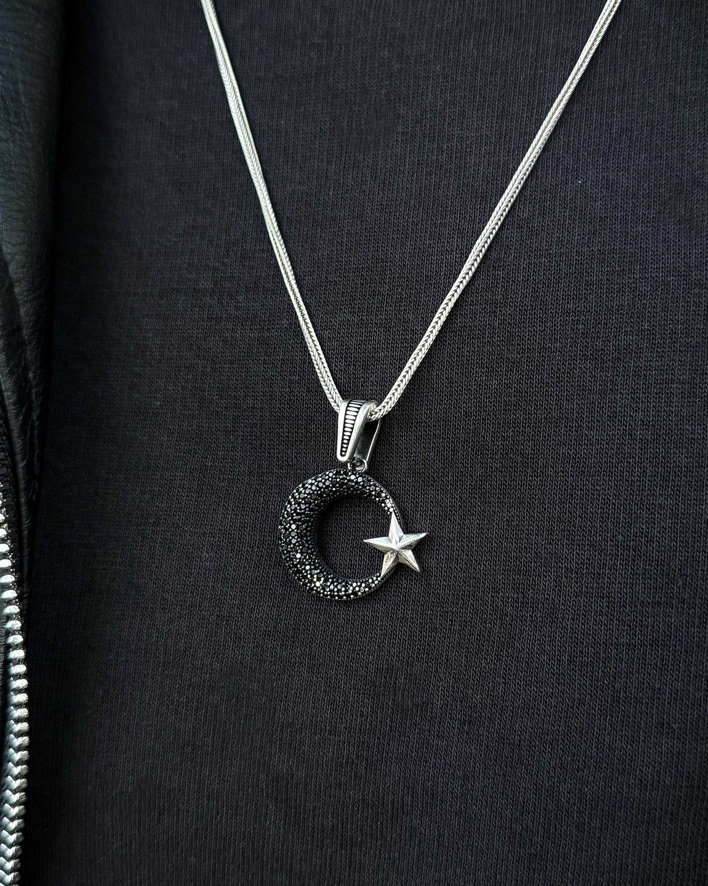 Siyah Taşlı Ay Yıldız Kolye - 925 Ayar Gümüş