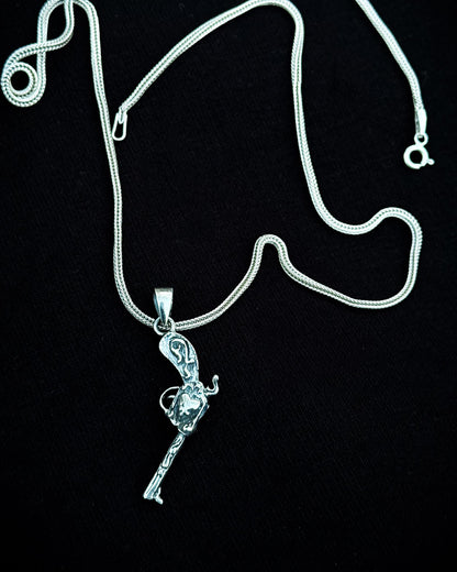 Altıpatlar Tabanca Kolye – 925 Ayar Gümüş