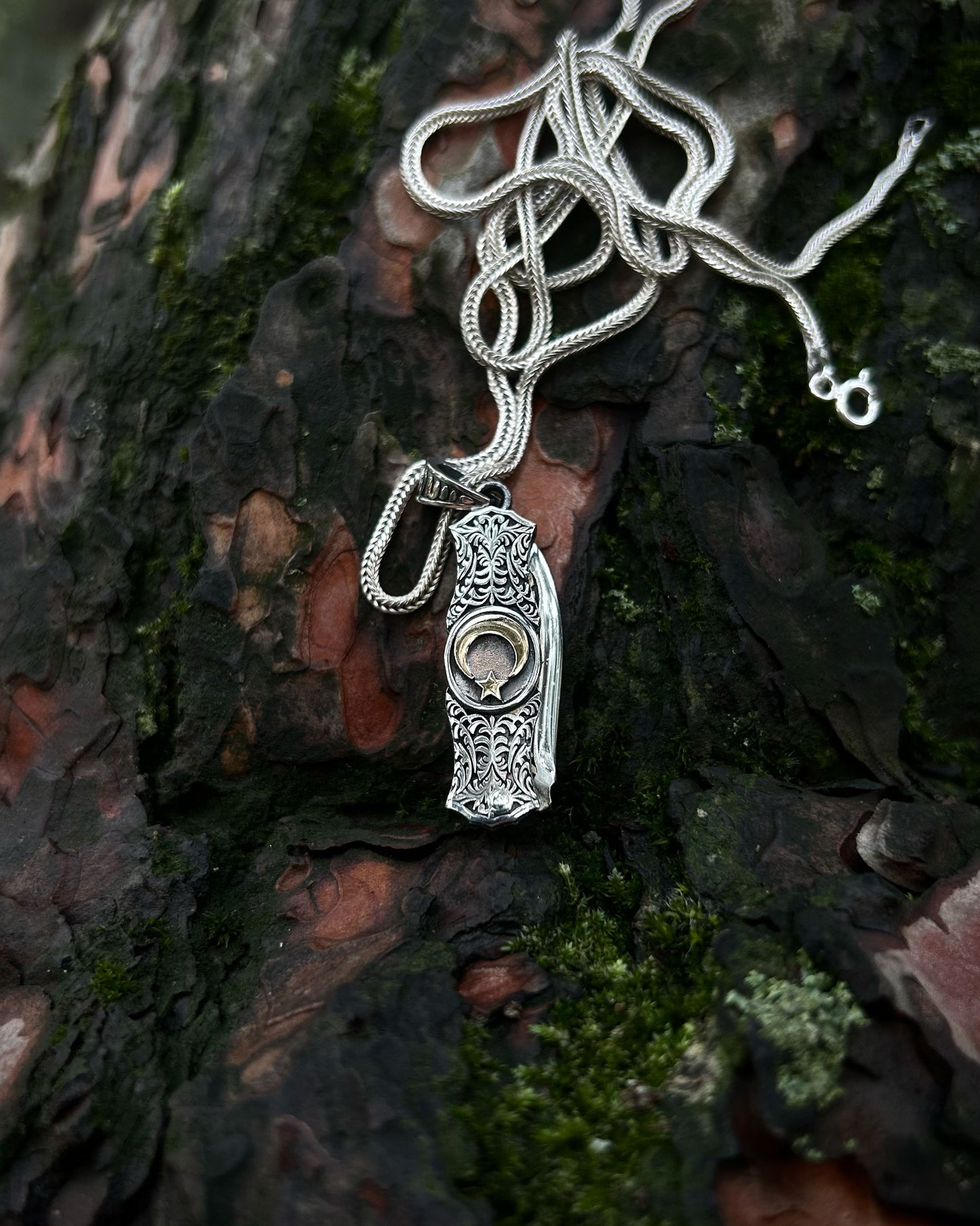 Ay Yıldız İşlemeli Katlanır Bıçak Kolye – 925 Ayar Gümüş