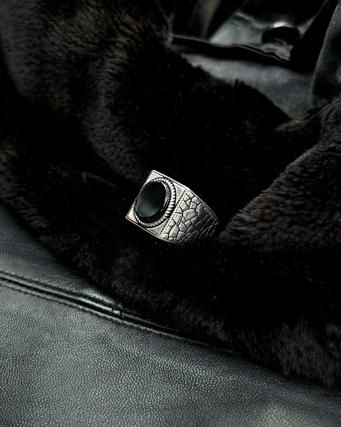 Siyah Onyx Yüzük – 925 Ayar Gümüş-Yüzük-Osiris Jewelry