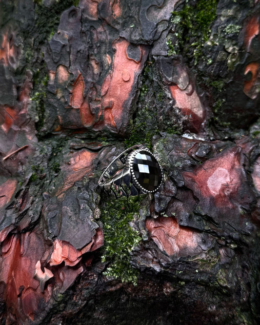 Black Onyx Chain Ring – 925 Sterling Silver