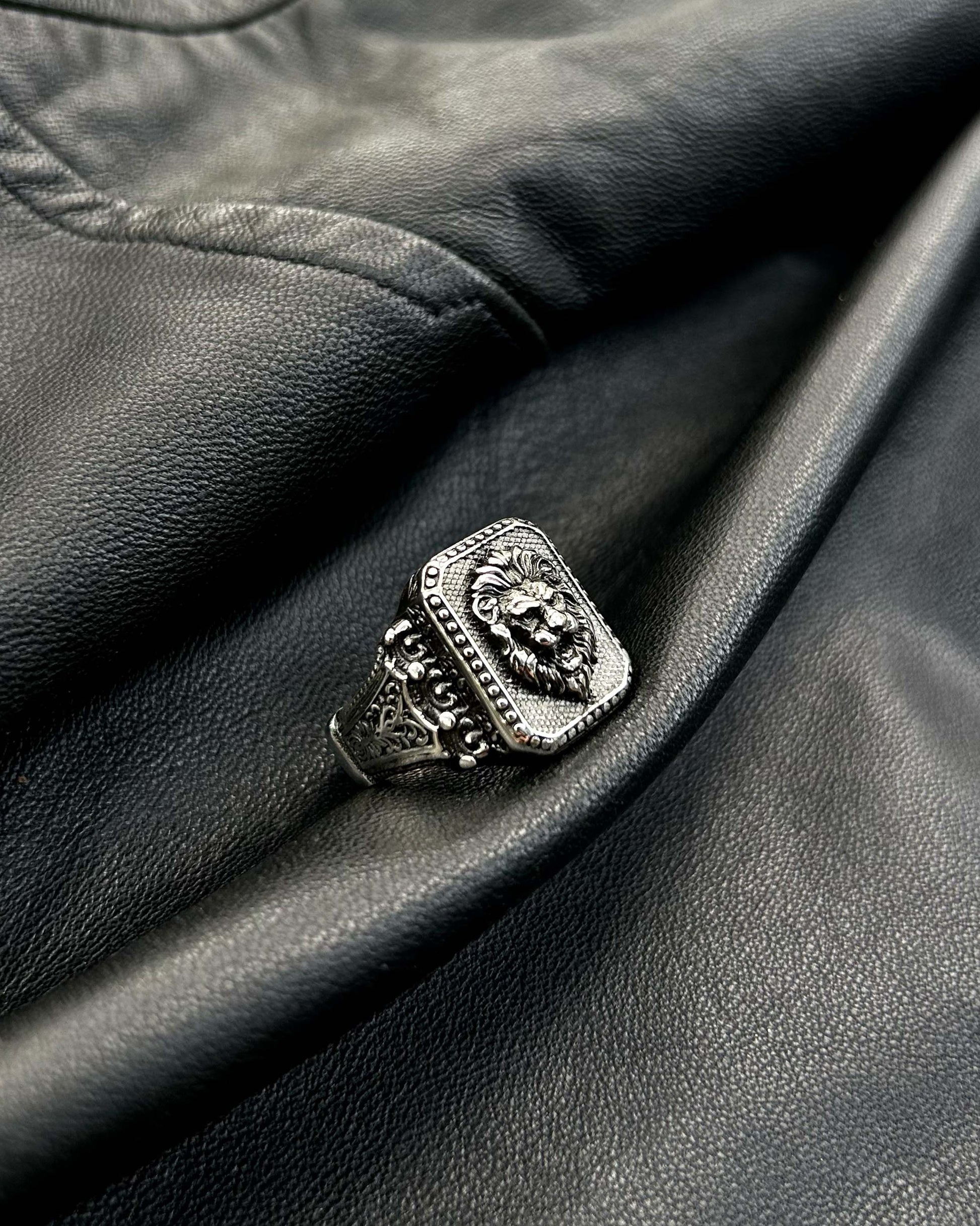 Yaşlı Aslan Başı Yüzük – 925 Ayar Gümüş-Yüzük-Osiris Jewelry