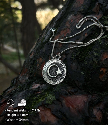 Collier en argent sterling 925 avec croissant de lune gravé de l'alphabet Göktürk