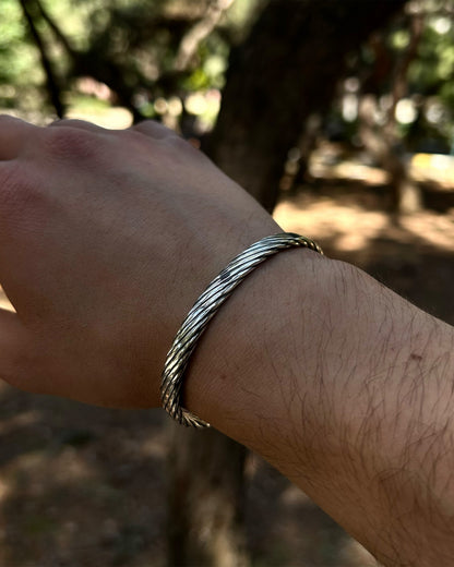 Bracelet jonc birman (creux) – Argent massif 925