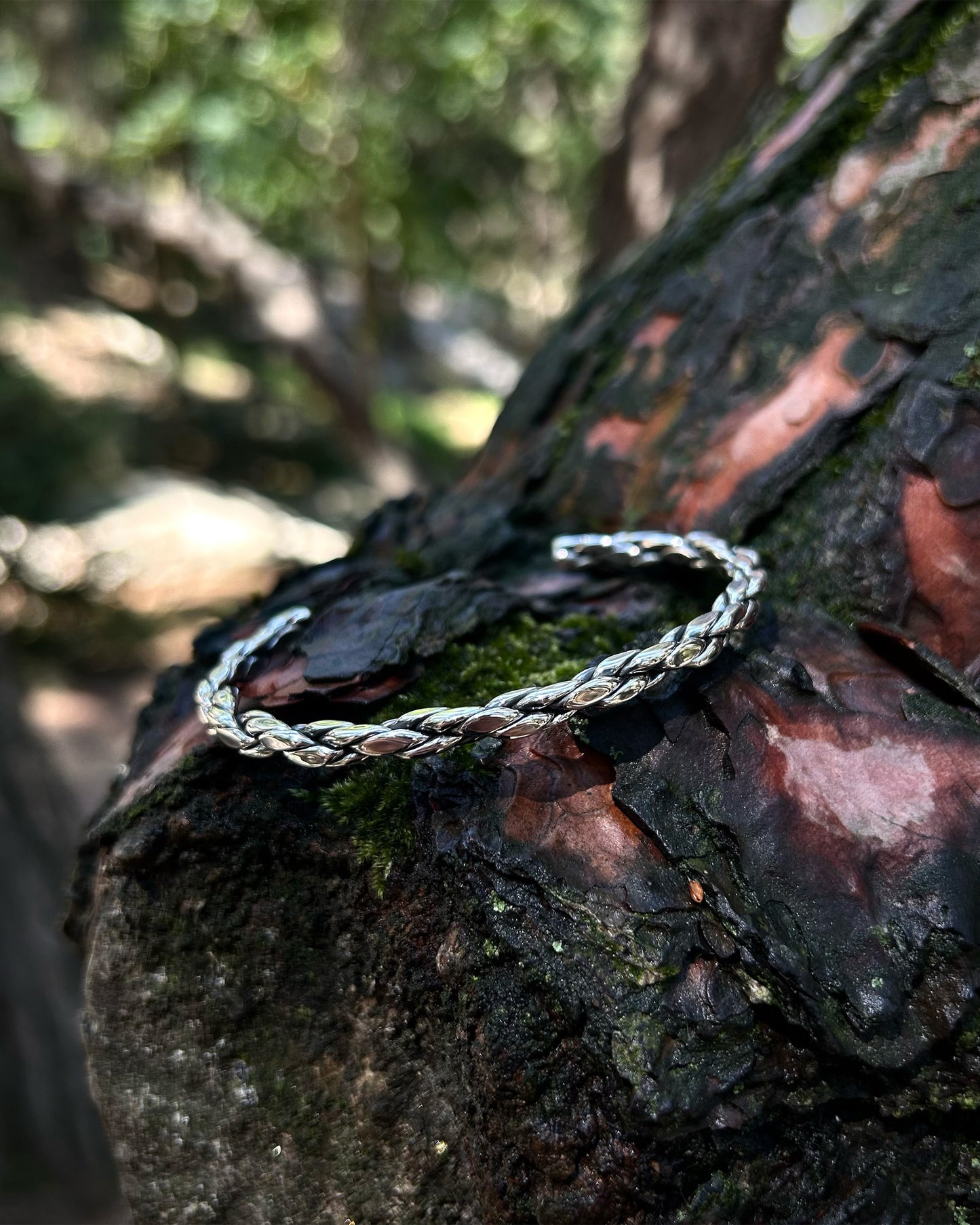 Bracelet menotte en maille fine (creux) – Argent 925