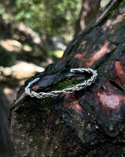 Bracelet menotte en maille fine (creux) – Argent 925