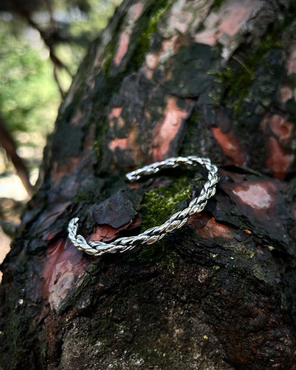 Bracelet menotte en maille fine (creux) – Argent 925
