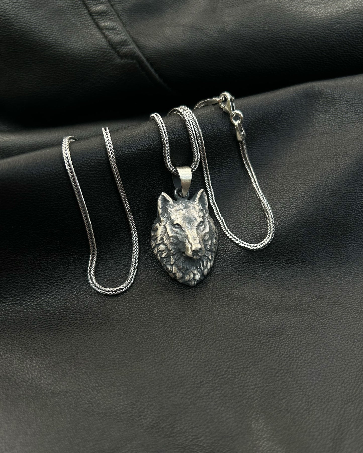 3 Boyutlu Kurt Kolye – 925 Ayar Gümüş-Kolye-Osiris Jewelry