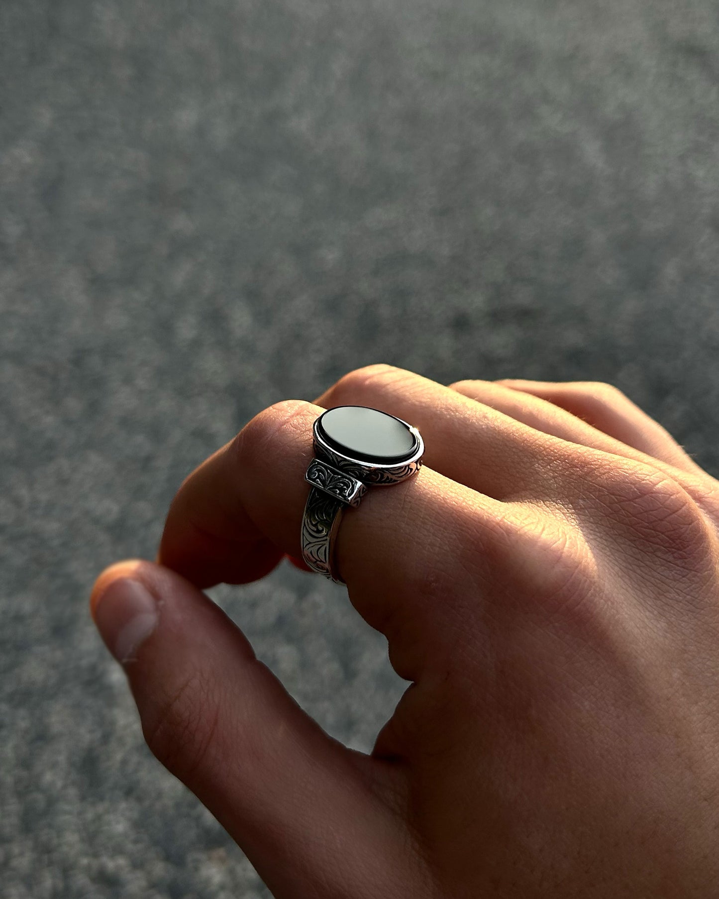 Minimal Siyah Onyx Yüzük – 925 Ayar Gümüş-Yüzük-Osiris Jewelry