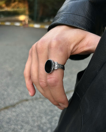 Minimal Siyah Onyx Yüzük – 925 Ayar Gümüş-Yüzük-Osiris Jewelry