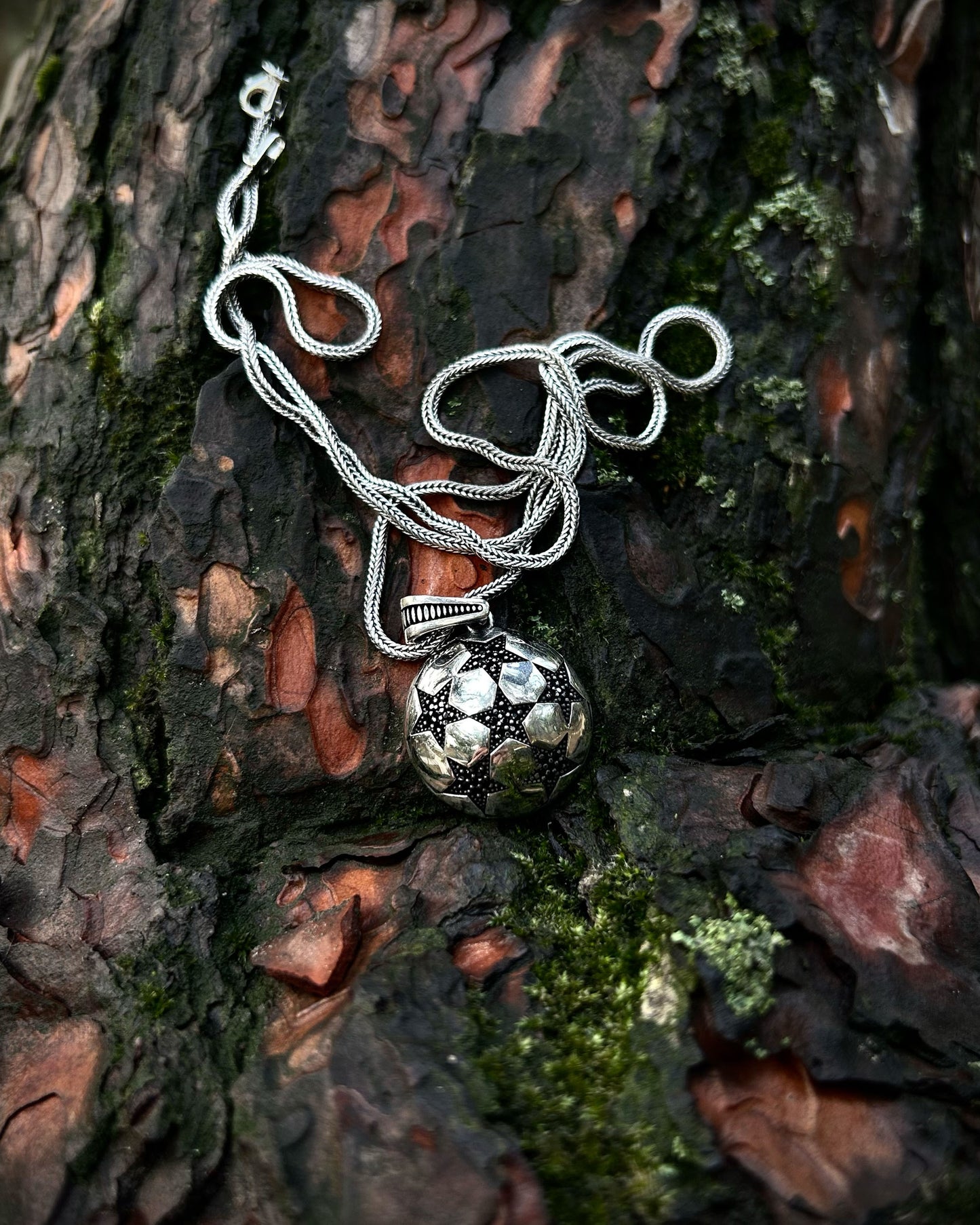 Şampiyonlar Ligi Topu Kolye – 925 Ayar Gümüş