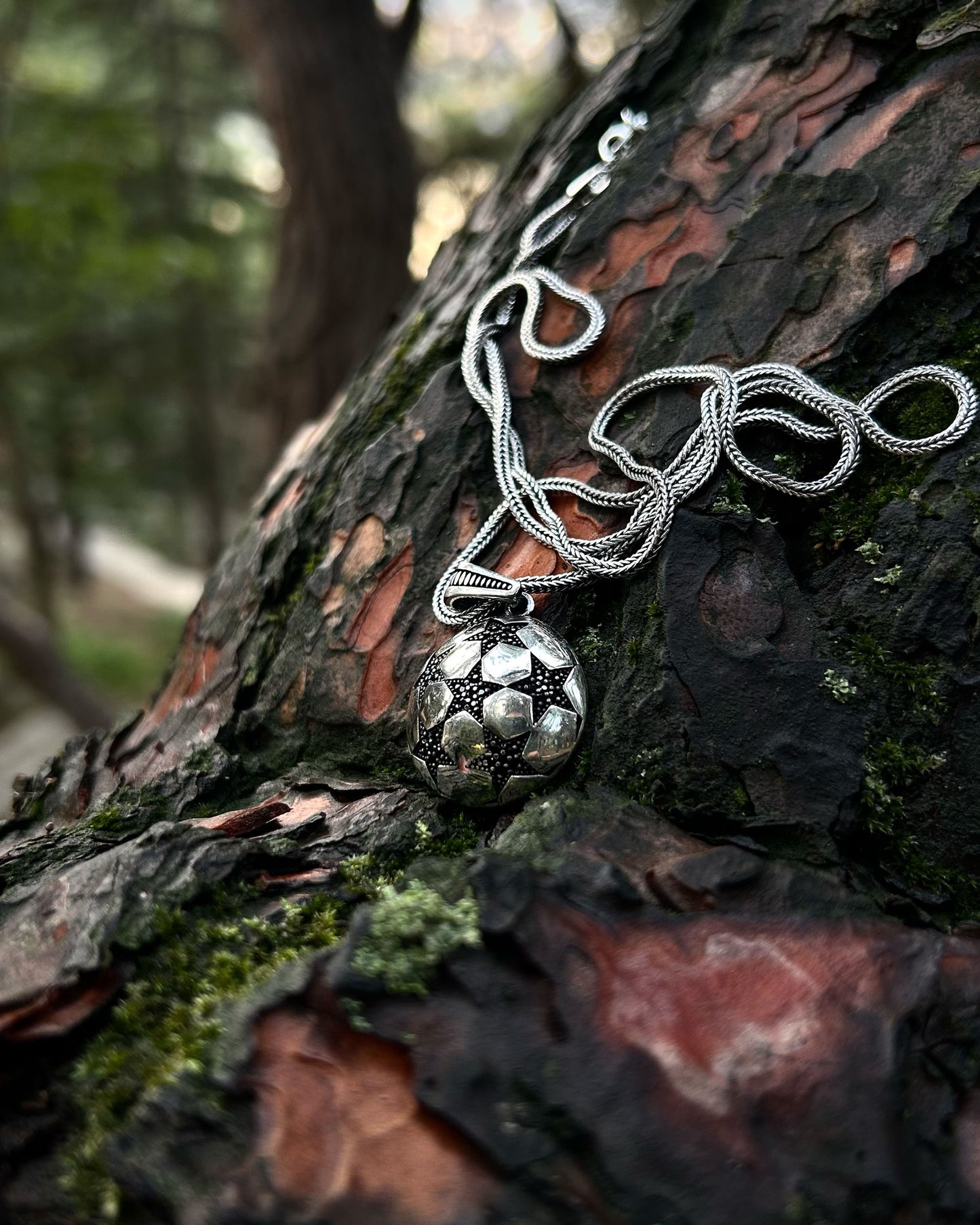 Şampiyonlar Ligi Topu Kolye – 925 Ayar Gümüş