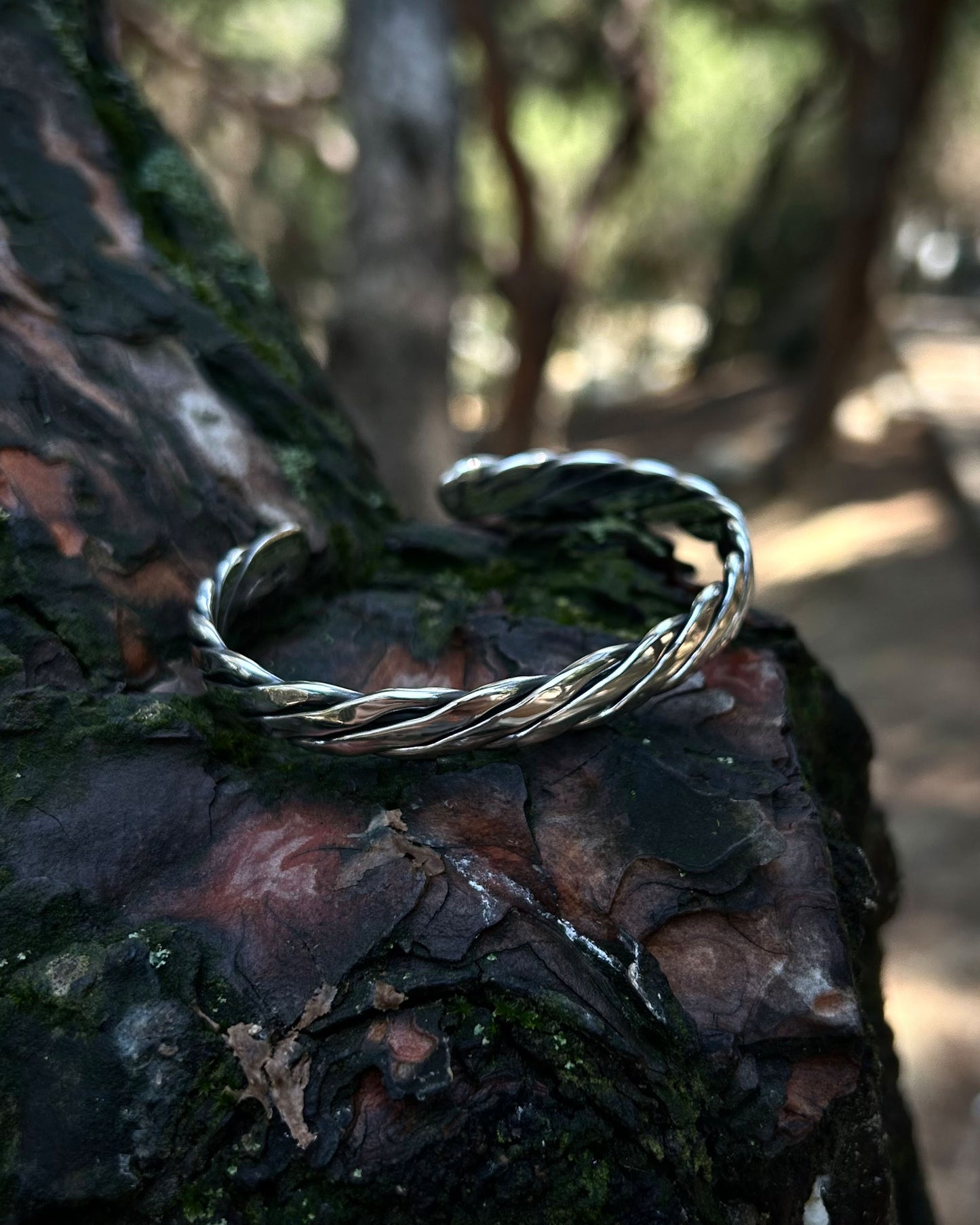 Burgulu Twist Bilezik – Ayarlanabilir 925 Ayar Gümüş