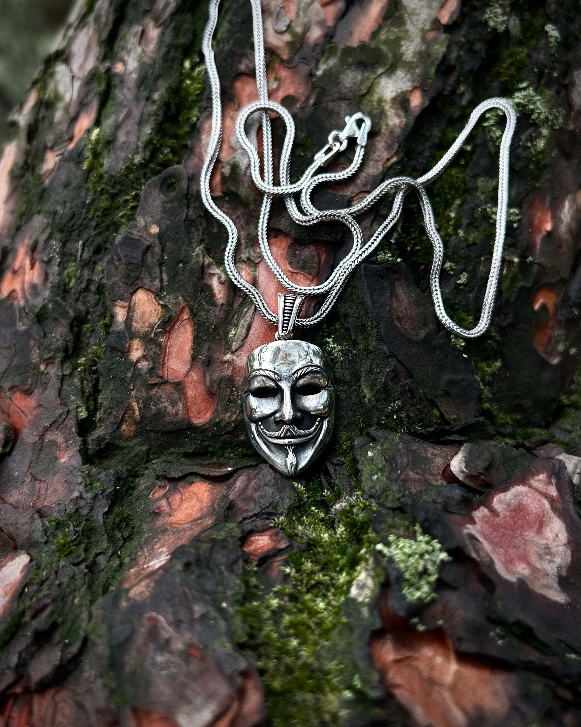 V For Vandetta Kolye – 925 Ayar Gümüş-Kolye-Osiris Jewelry