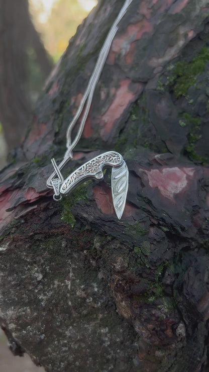 İşlemeli Katlanır Bıçak Kolye – 925 Ayar Gümüş