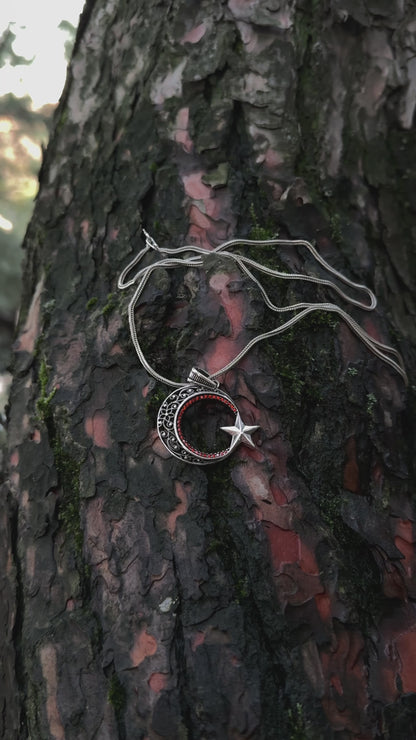 Kırmızı Taşlı Ay Yıldız Kolye – 925 Ayar Gümüş
