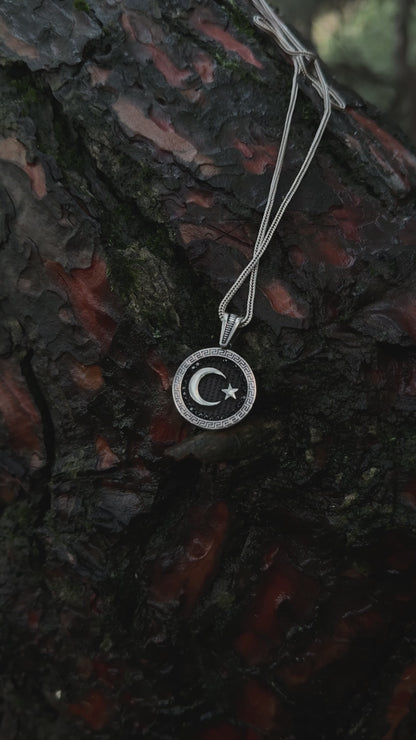 Siyah Ay Yıldız Madalyon Kolye – 925 Ayar Gümüş